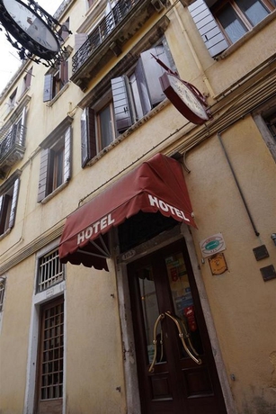 Imagen general del Hotel A La Locanda Di Orsaria. Foto 4