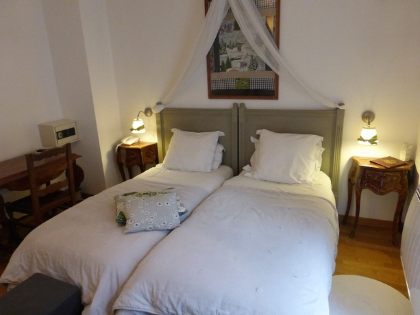 Imagen de la habitación del Hotel A La Villa Boucicaut. Foto 12