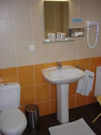 Imagen de la habitación del Hotel A L'ancienne Poste. Foto 8