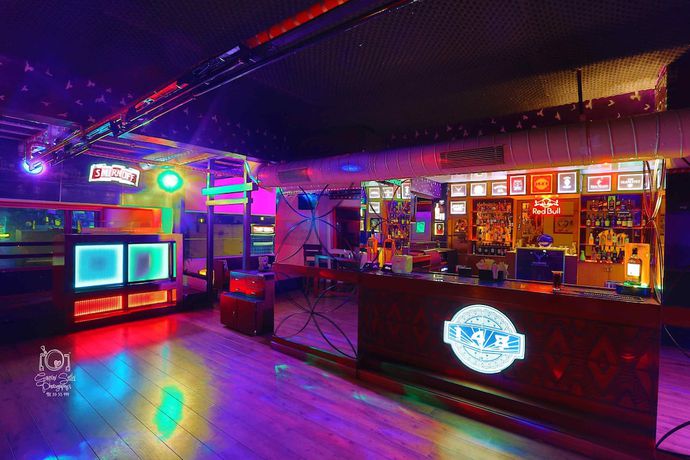 Imagen del bar/restaurante del Hotel A\' Ludhiana. Foto 9