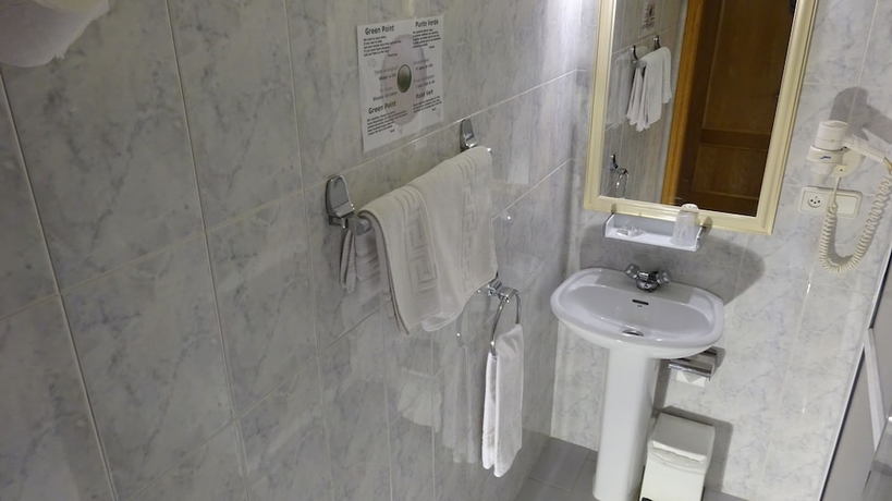 Imagen de la habitación del Hotel A Marisqueira Ia Coruña Airport. Foto 14