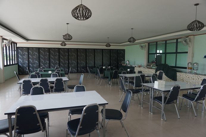 Imagen de los exteriores del Hotel A Nice Resort and Villa. Foto 17