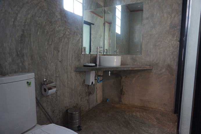 Imagen de la habitación del Hotel A Nice Resort and Villa. Foto 9