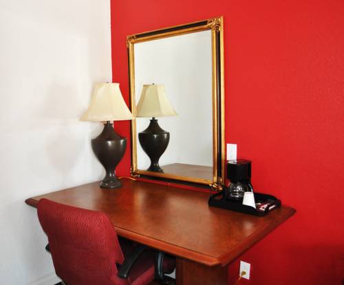 Imagen de la habitación del Hotel A Nights Inn. Foto 6