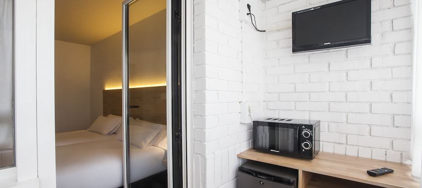 Imagen de la habitación del Hotel A Pamplona. Foto 12