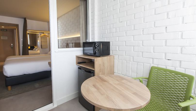 Imagen de la habitación del Hotel A Pamplona. Foto 14