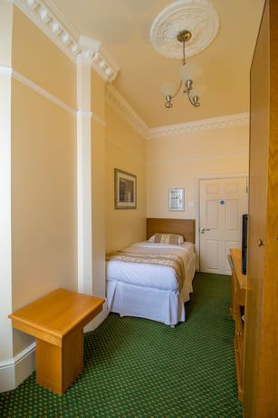 Imagen de la habitación del Hotel A Park View. Foto 4