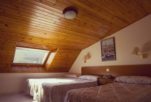 Imagen de la habitación del Hotel A Pedra, Carino. Foto 8