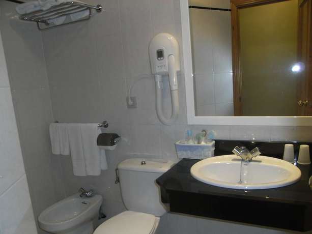 Imagen de la habitación del Hotel A Pedra, Carino. Foto 5