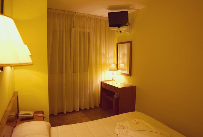 Imagen de la habitación del Hotel A Pedra, Carino. Foto 13