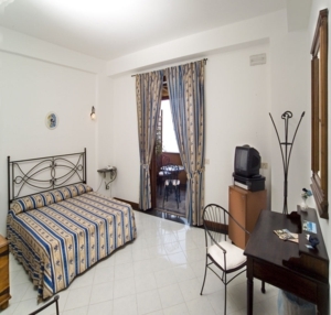 Imagen de la habitación del Hotel A' Pinnata. Foto 3