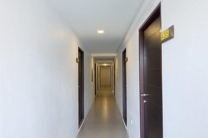 Imagen de los interiores del Hotel A Plus Deluxe. Foto 17