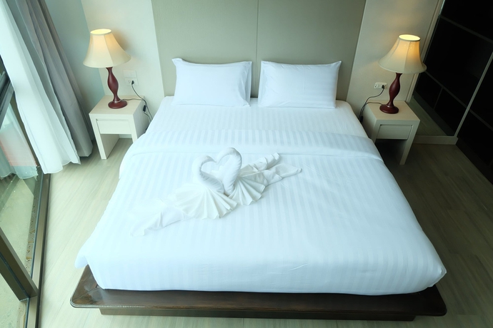 Imagen de la habitación del Hotel A Plus Deluxe. Foto 14