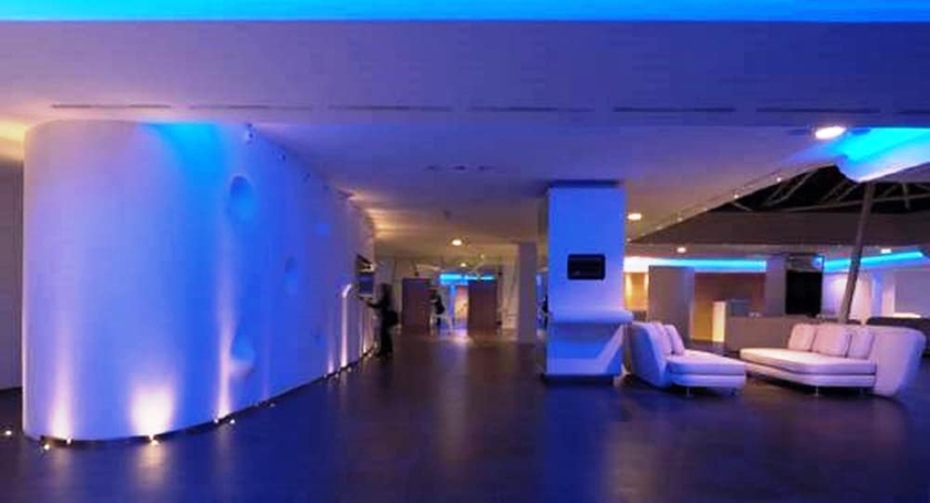 Imagen del bar/restaurante del Hotel A Point Arezzo Park. Foto 2