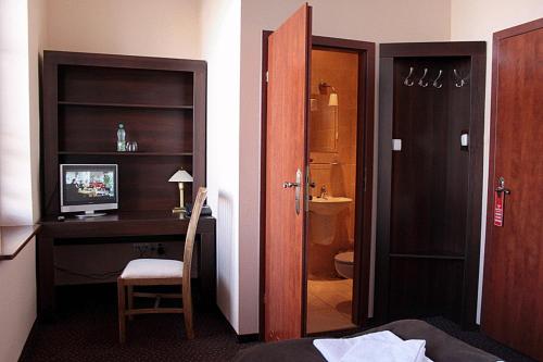Imagen de la habitación del Hotel A' Propos, Restauracja, Club. Foto 2