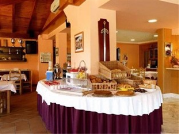 Imagen del bar/restaurante del Hotel A Queimada, Nigr&aacute;n. Foto 8