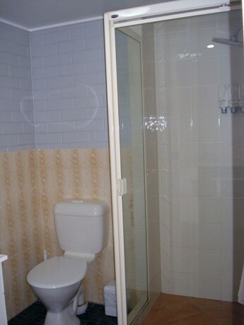 Imagen de la habitación del Hotel A Raceview Motor Inn. Foto 16