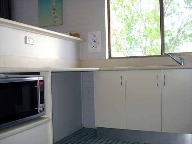 Imagen de la habitación del Hotel A Raceview Motor Inn. Foto 18