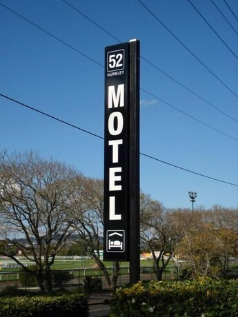 Imagen de los exteriores del Hotel A Raceview Motor Inn. Foto 39