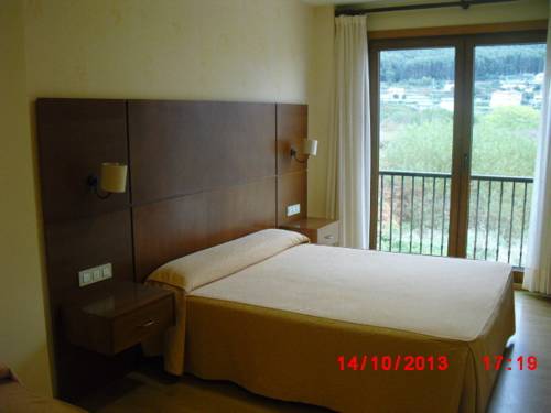 Imagen de la habitación del Hotel A Raíña. Foto 7