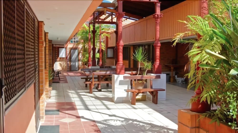 Imagen de los exteriores del Hotel A Railway Lodge. Foto 17