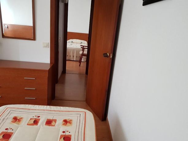 Imagen de la habitación del Hotel A Roda. Foto 8