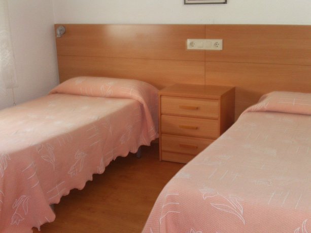 Imagen de la habitación del Hotel A Roda. Foto 17