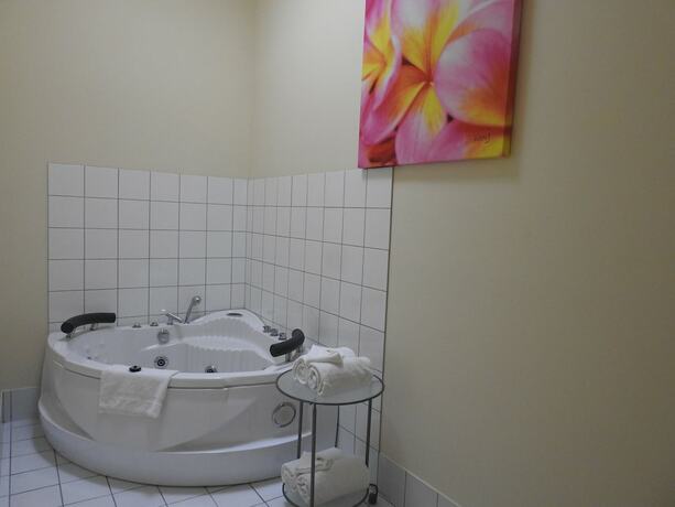 Imagen de la piscina del Hotel A Secret Garden. Foto 20