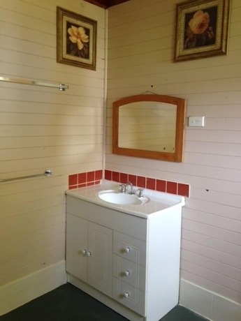 Imagen general del Hotel A Settler's Cottage. Foto 8