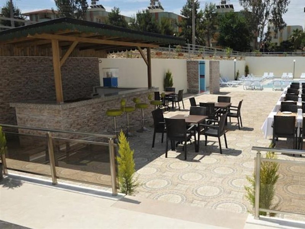 Imagen general del Hotel A Side. Foto 4