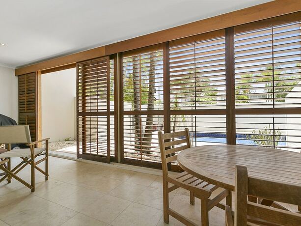 Imagen de la habitación del Hotel A Superb Location for Enjoying the Best of Noosa - Unit 2/69 Noosa Parade. Foto 2