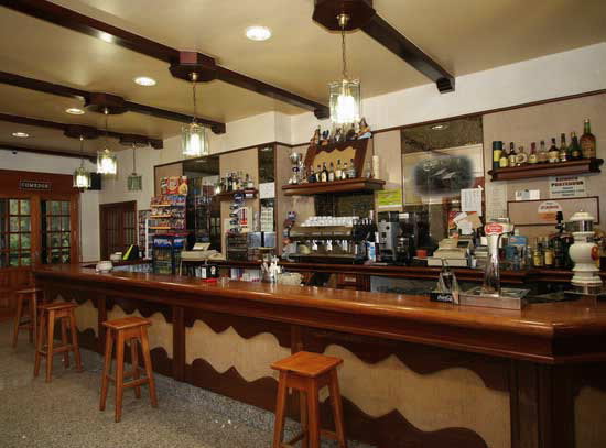 Imagen del bar/restaurante del Hotel A Veiga Residencia. Foto 2