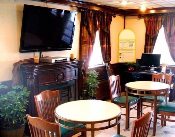 Imagen de los interiores del Hotel A Victory - Southfield. Foto 19