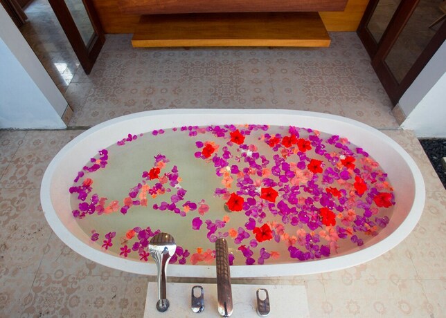 Imagen de la habitación del Hotel A Villa Gili Air. Foto 19