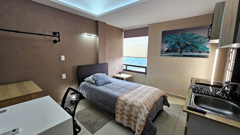 Imagen general del Hotel A07 SUPER CITY SUITES AT PLAZA ACEQUIA. Foto 1