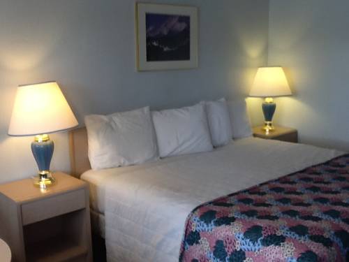 Imagen de la habitación del Hotel A1 Choice Inn. Foto 10