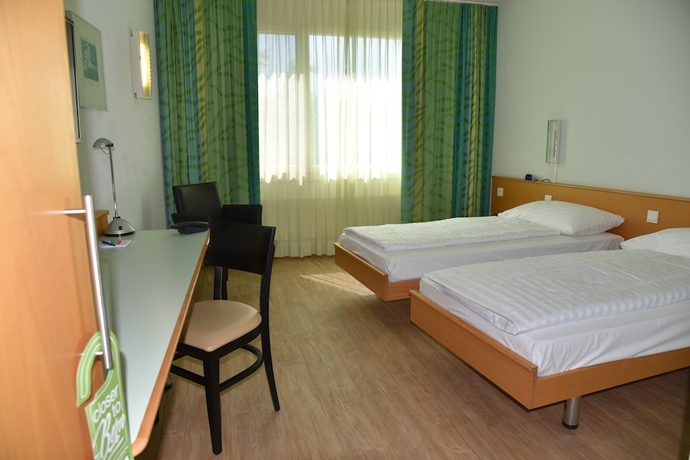 Imagen de la habitación del Hotel A1 Grauholz. Foto 7