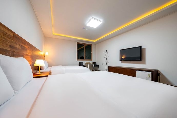 Imagen de la habitación del Hotel A1, Mokpo. Foto 5