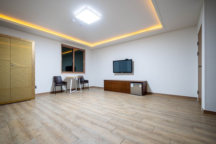 Imagen de la habitación del Hotel A1, Mokpo. Foto 15