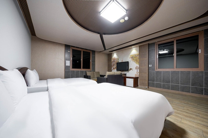Imagen de la habitación del Hotel A1, Mokpo. Foto 17