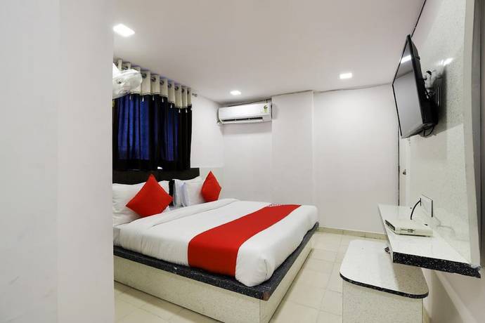 Imagen de la habitación del Hotel A1, Navrangpura. Foto 2