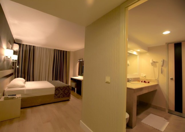 Imagen general del Hotel A11 Obak&ouml;y - All Inclusive. Foto 12
