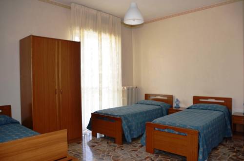 Imagen de la habitación del Hotel A-14. Foto 5