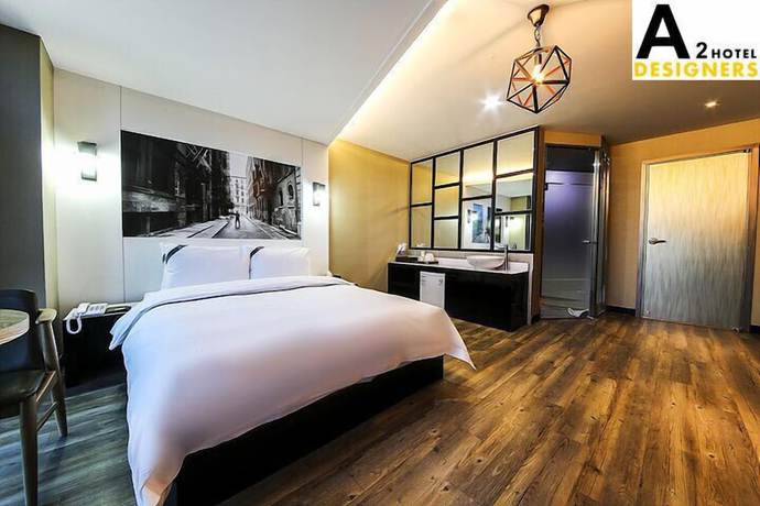 Imagen de la habitación del Hotel A2 Designers. Foto 8