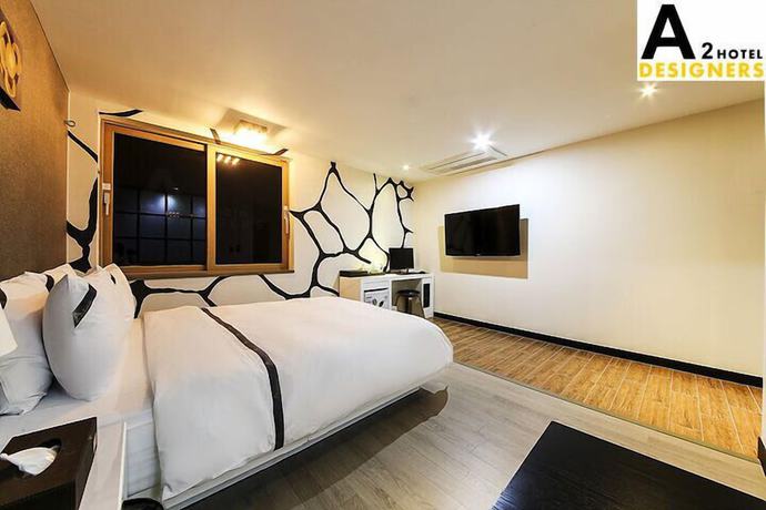 Imagen de la habitación del Hotel A2 Designers. Foto 12