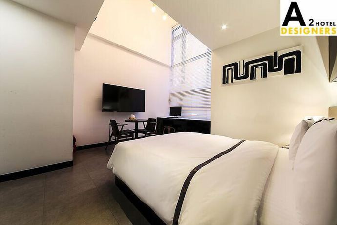 Imagen de la habitación del Hotel A2 Designers. Foto 14