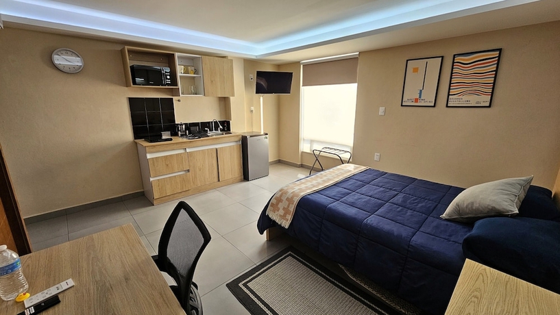 Imagen de la habitación del Hotel A24 SUPER SUITE PREMIUM AT PLAZA ACEQUIA. Foto 9