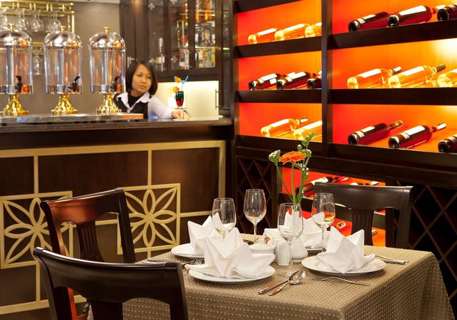 Imagen del bar/restaurante del Hotel A25 - 19 Phan Dinh Phung. Foto 5