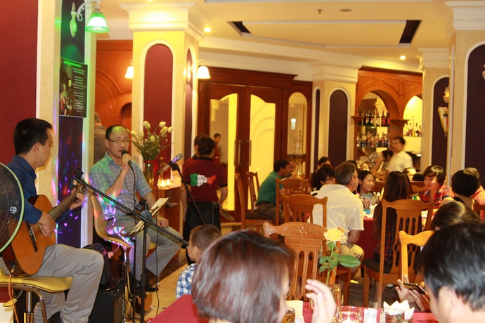 Imagen del bar/restaurante del Hotel A25 - 23 Quan Thanh. Foto 3