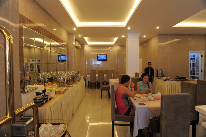 Imagen del bar/restaurante del Hotel A25 - 274 De Tham. Foto 3